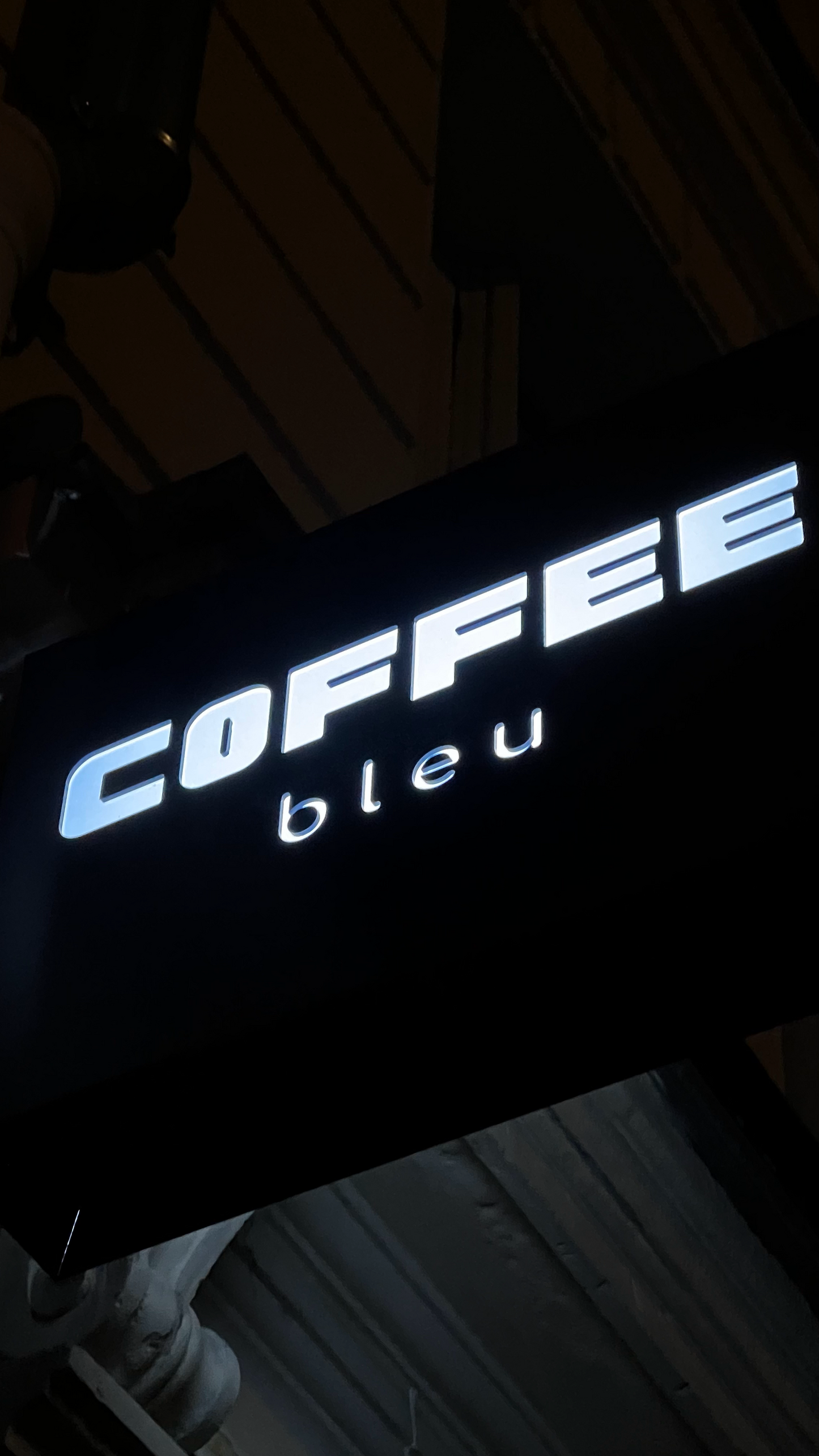 Bleu Anniversary 🥳
